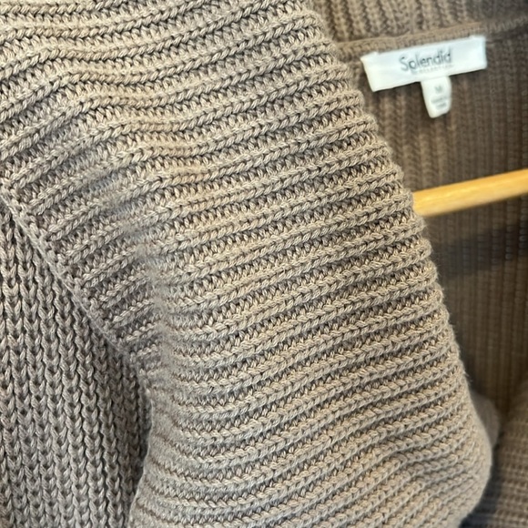 Splendid size medium, dark tan open cardigan - Picture 3 of 4